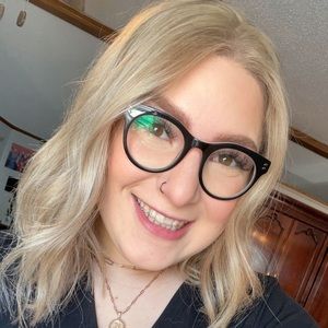 Meet your Posher, Katie